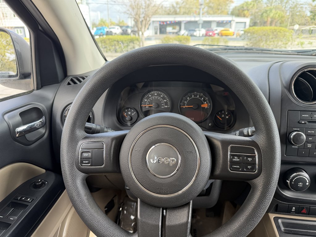 2017 Jeep Compass Sport - Photo 16
