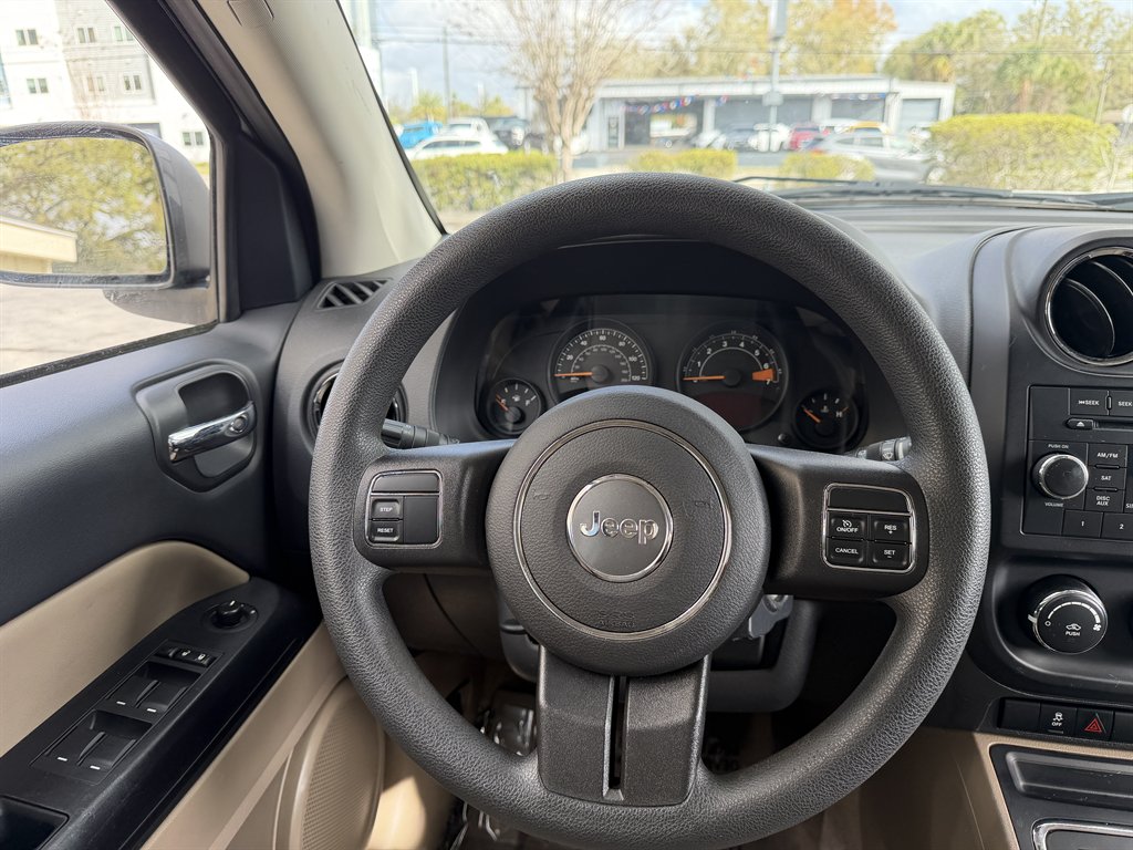 2017 Jeep Compass Sport - Photo 17