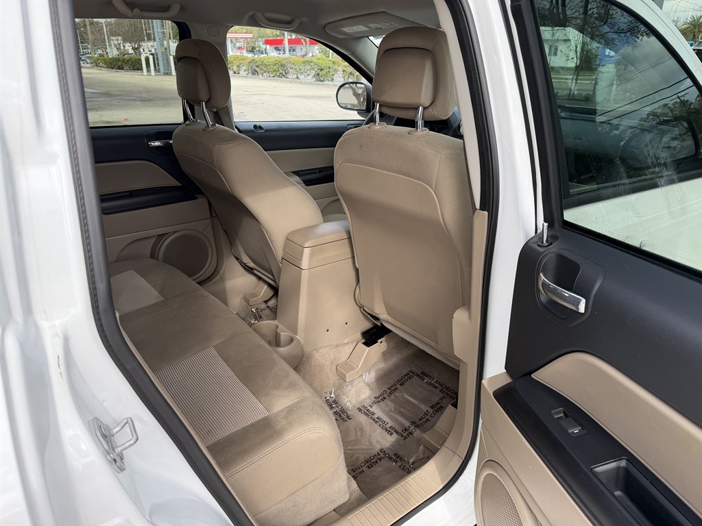 2017 Jeep Compass Sport - Photo 14